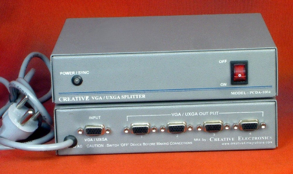 VGA PC Splitter /  PC Dist.  Amp.  PCDA 1004
